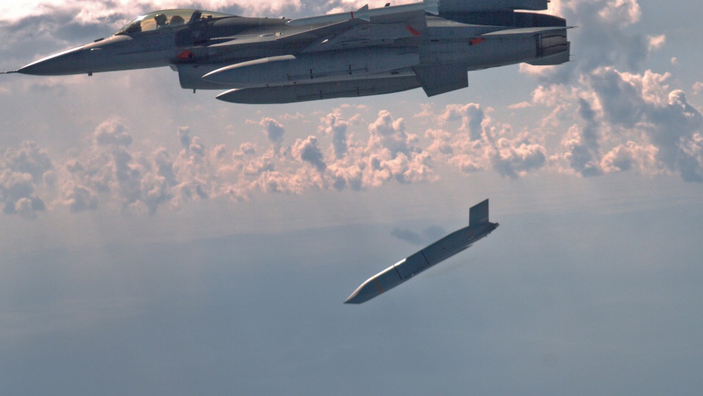 Air Force Looking for New Stand-off Attack Weapon