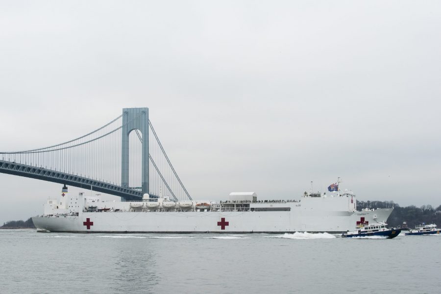 Coast Guard escorts USNS Comfort into New York Harbor