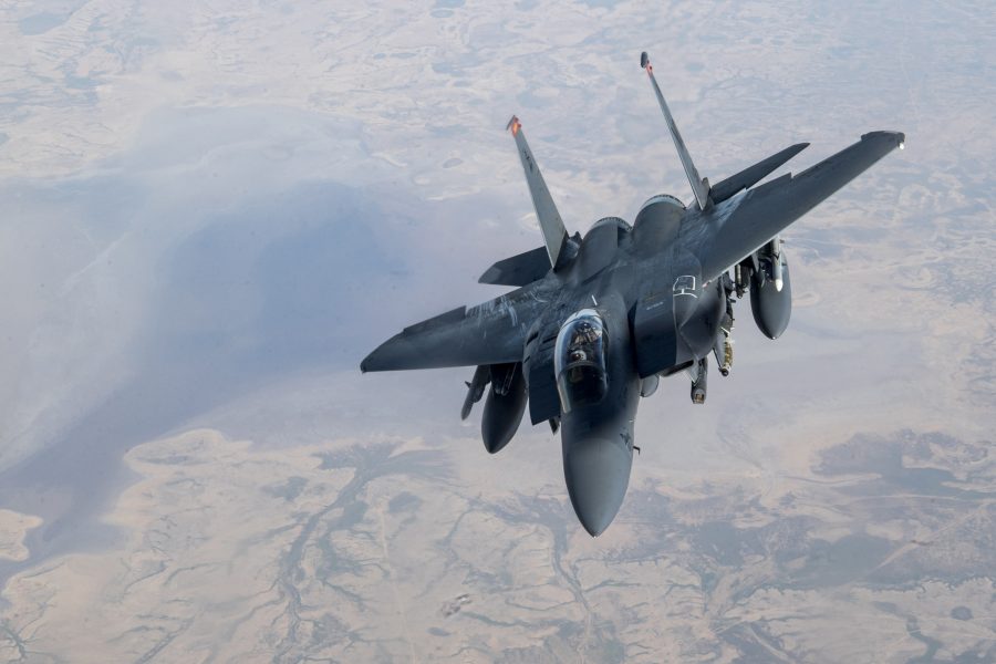 Strike Eagles get refueled over Iraq