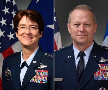 Van Ovost, Kelly