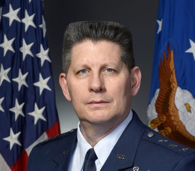 Official portrait - Lt. Gen. David Thompson