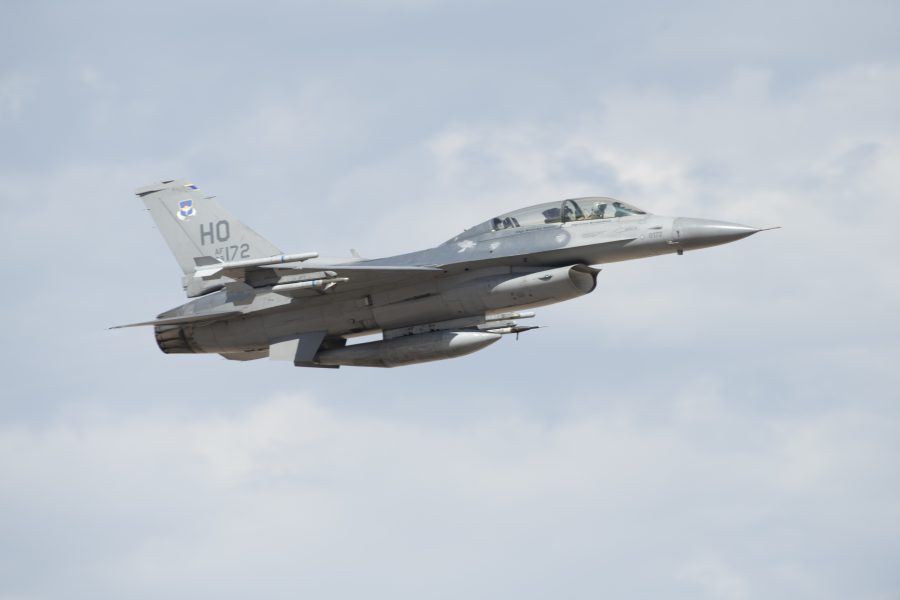 F-16 train over Holloman