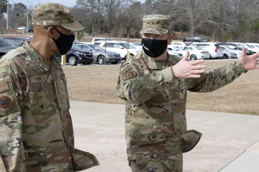 CSAF visits Air Force Reserve Command headquarters building