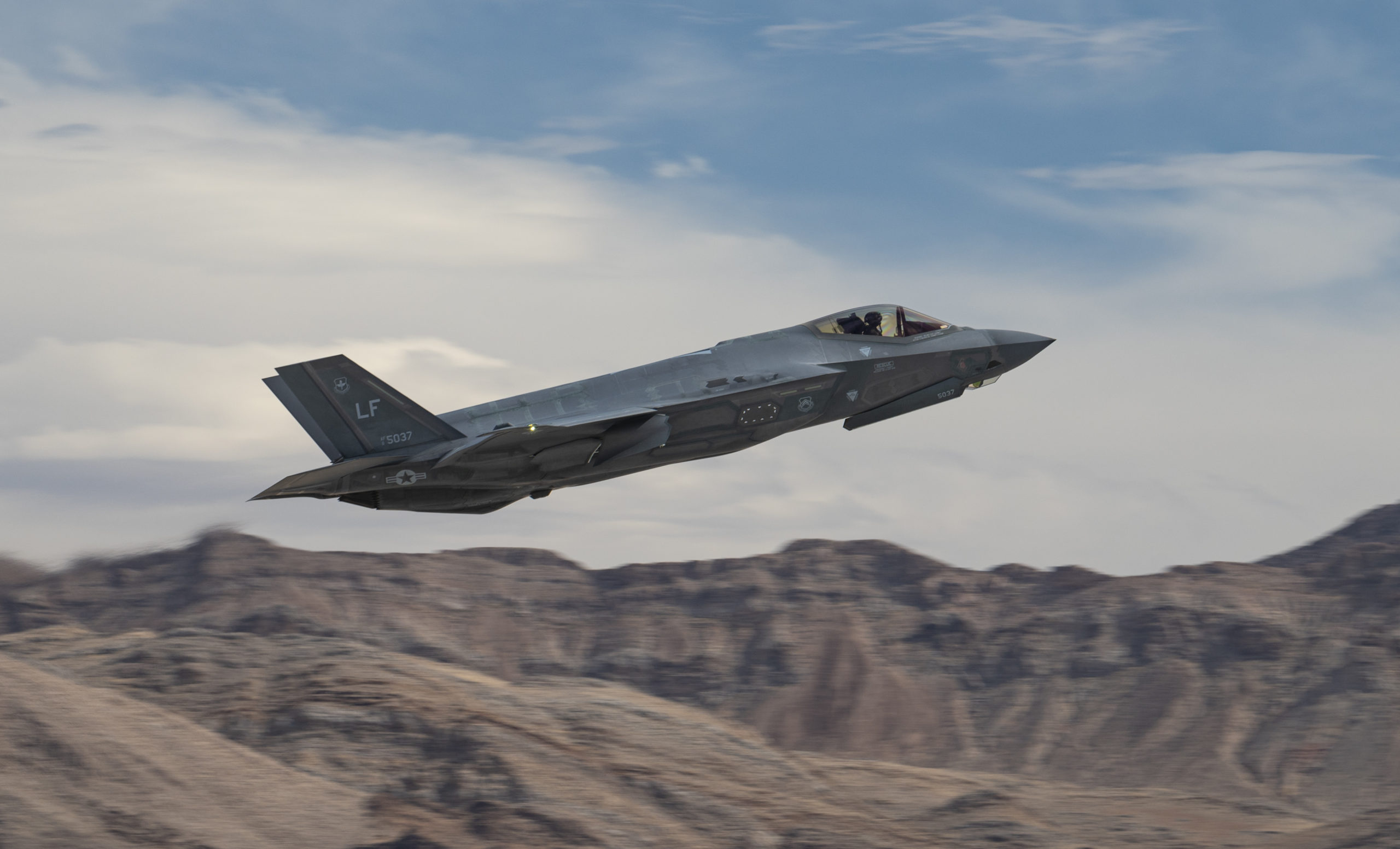 Opinion: F-35 Catalyzes High-End Export Fighter Market