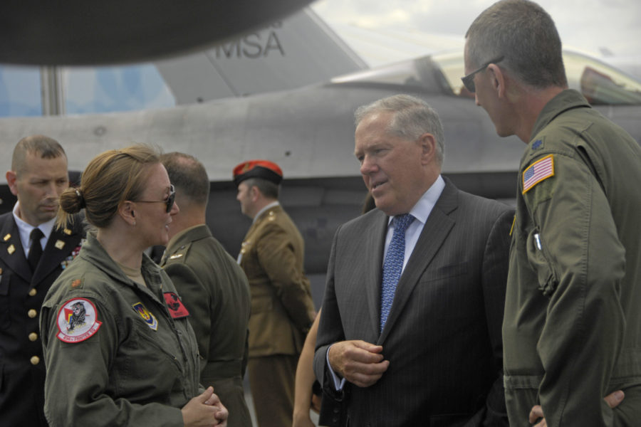 Undersecretary of defense visits Airmen at Farnborough