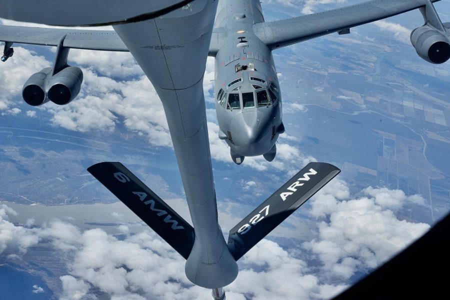 Refueling B-52s