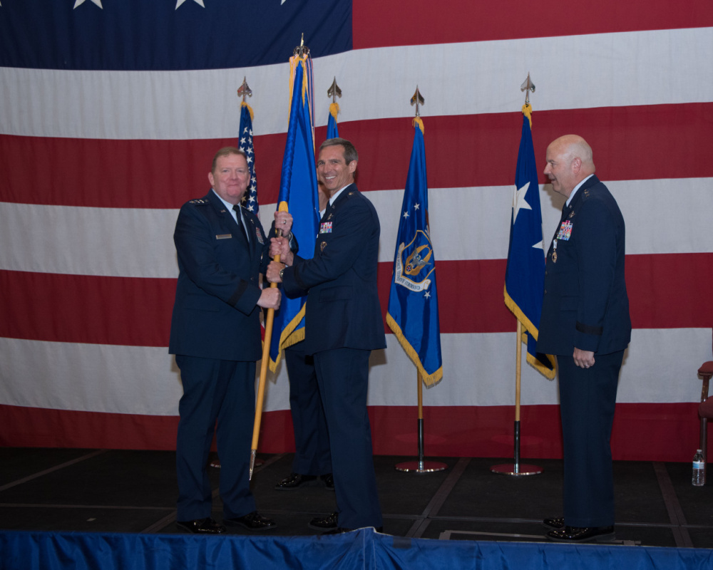 New Commander Takes Over 10th Air Force