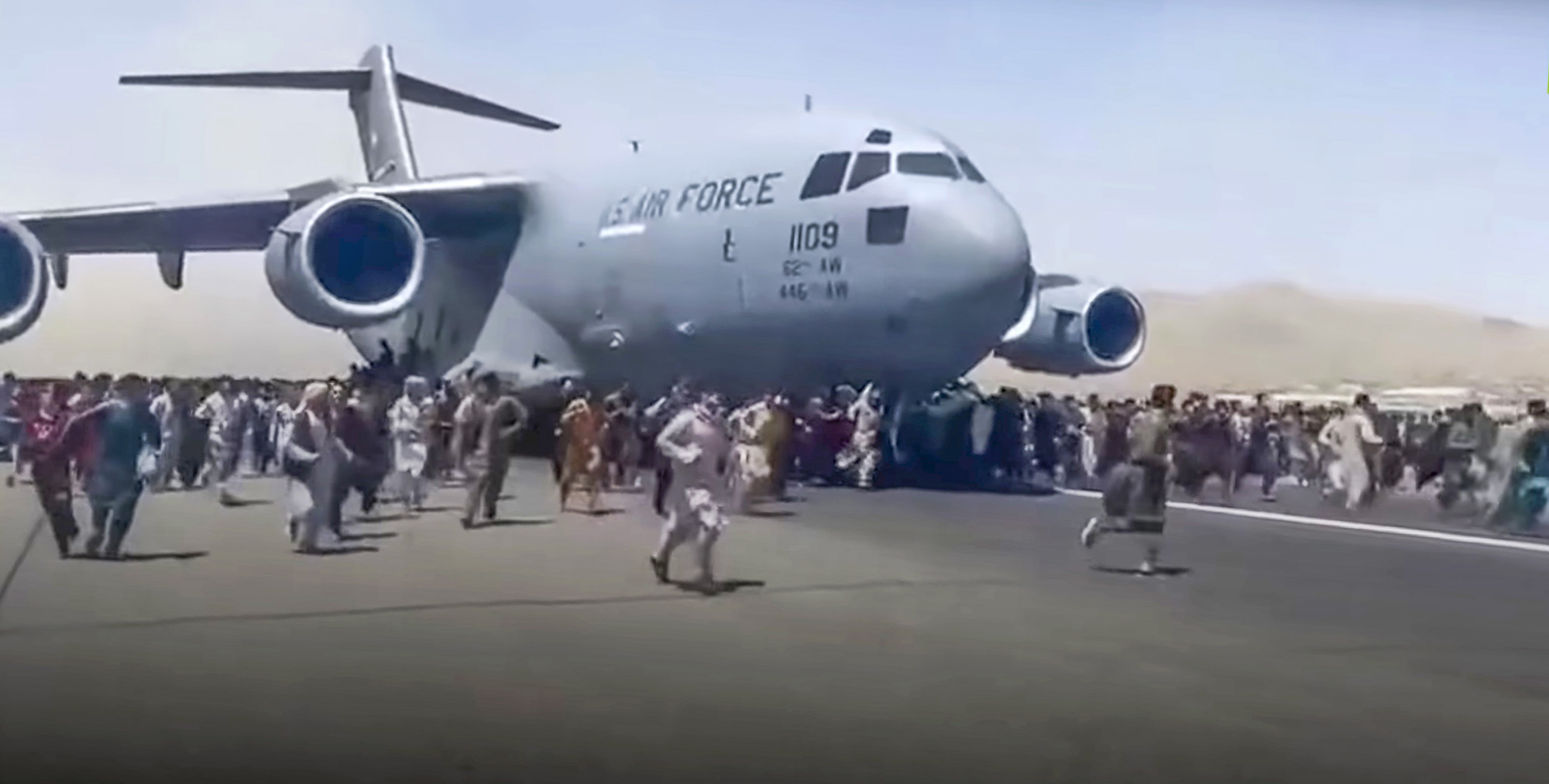 Air Force: C-17 Crew Not at Fault in Deaths of Afghan Civilians Clinging to Aircraft  