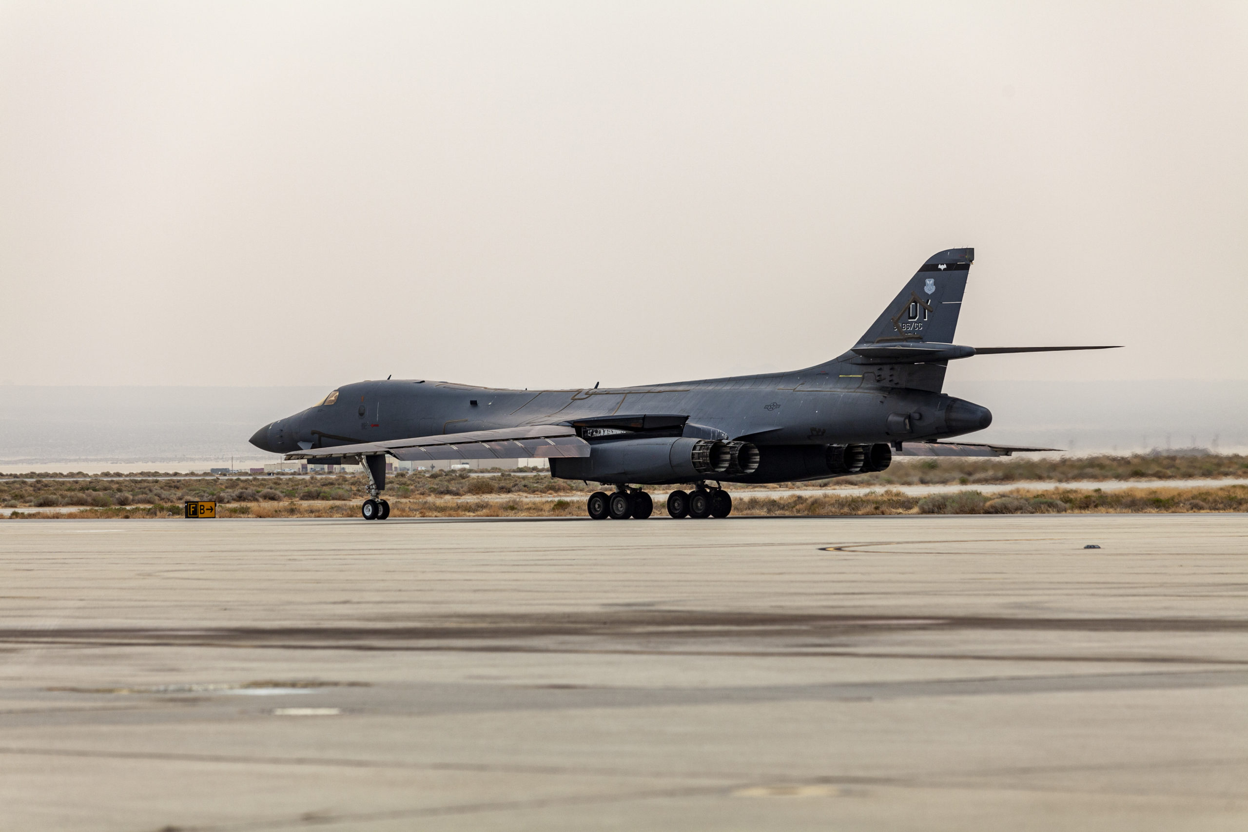 last-b-1b-bombers-retire-until-b-21-comes-online-air-space-forces