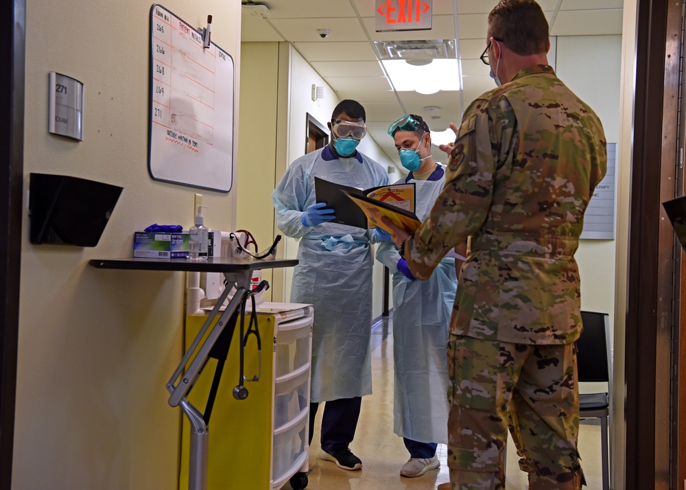 Biden Tells Pentagon to Ready 1,000 Troops to Help With COVID-19 Surge