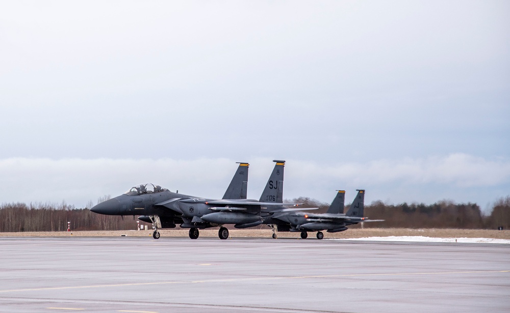 F-15Es Deploy to Estonia to Aid NATO Air Policing Amid Russian Tensions