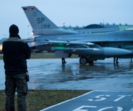 poland f-16s