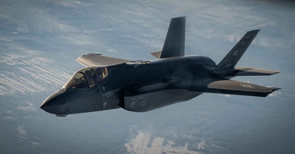 NATO Commander Increases Prediction to 550 F-35s in Europe by 2030