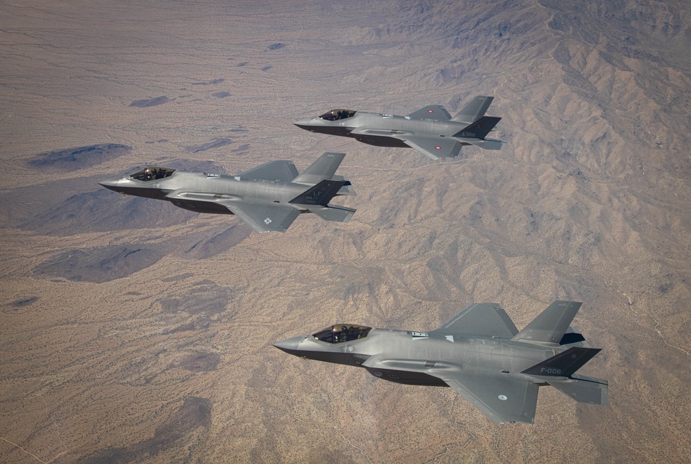 Germany to Buy F-35 and Typhoon Fighters as It Boosts Defense Spending