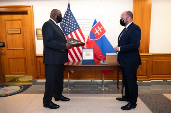 pentagon slovakia