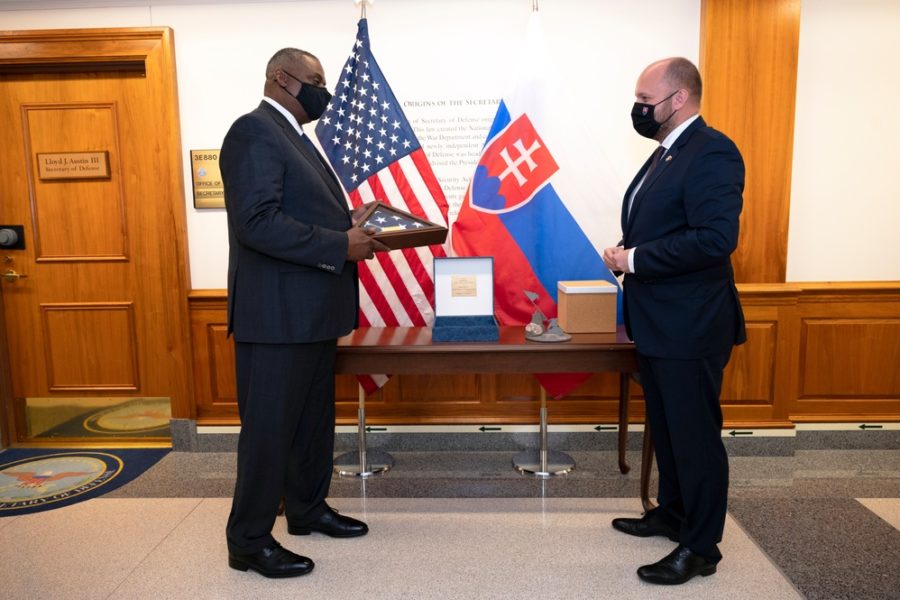 pentagon slovakia