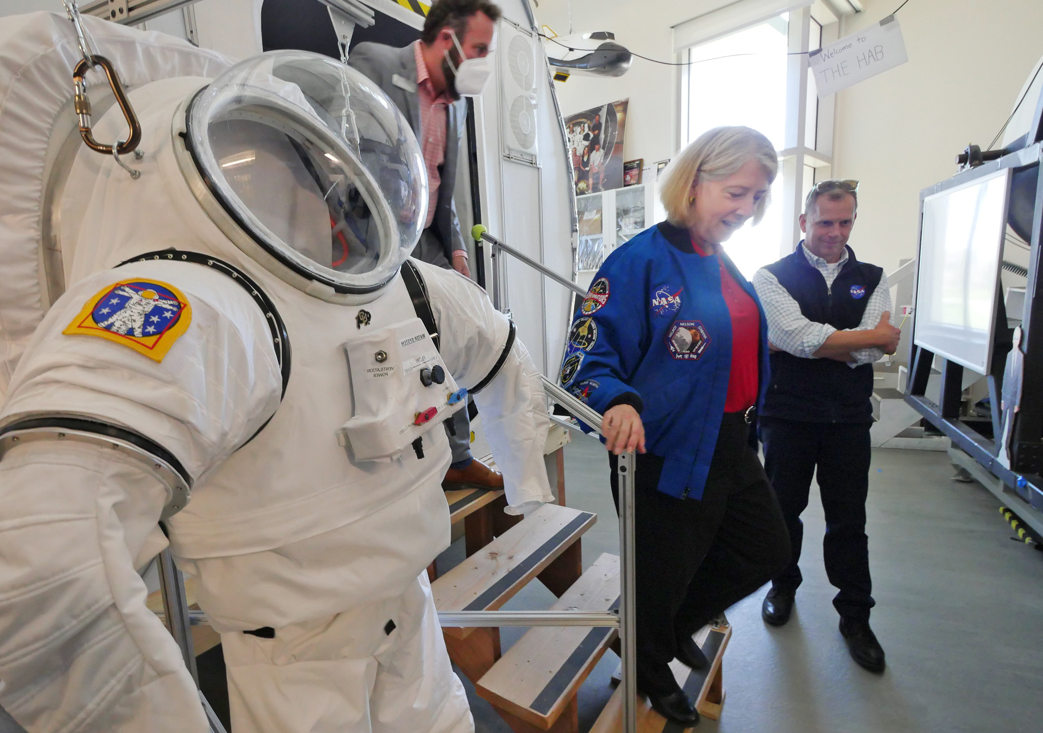 Former USAF Astronaut—Now NASA’s No. 2—on Russia, the Future of the ISS, and the Military on the Moon