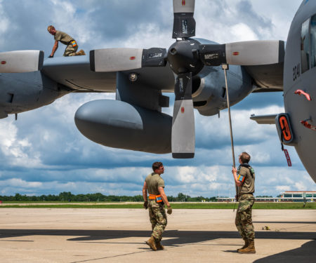 cracked c-130h propellers