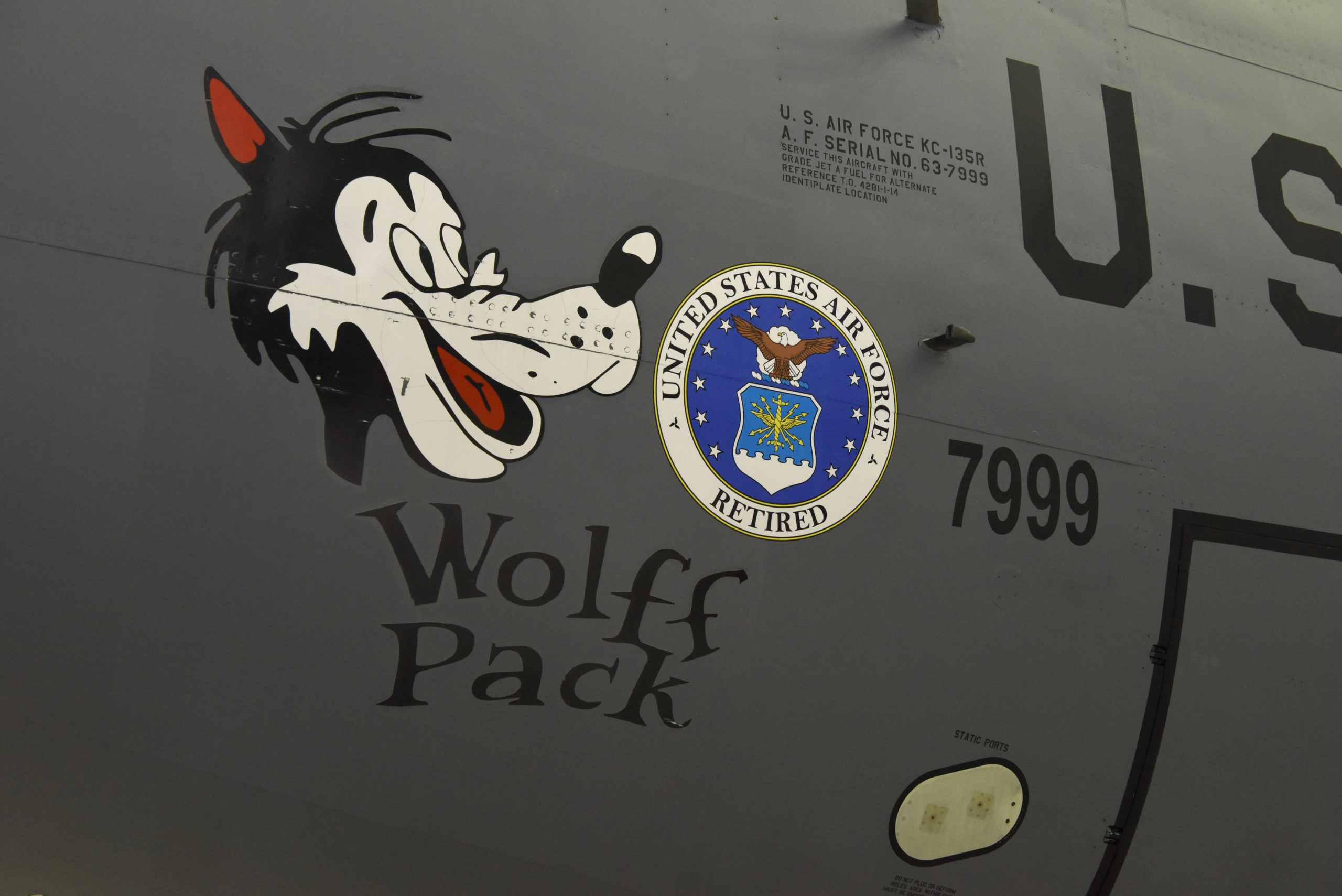 RAF Mildenhall Hosts Retirement Ceremony for KC-135 Honoring ‘Wolff Pack’ WWII B-17 Crew