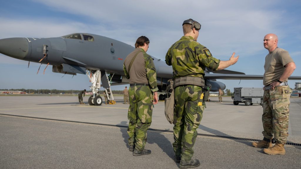 PHOTOS: US B-1 Bombers Land in Sweden for First Time