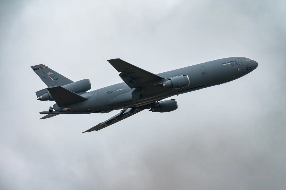 kc-10