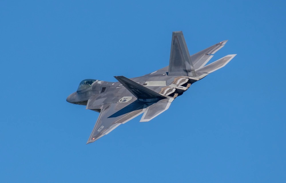 f-22