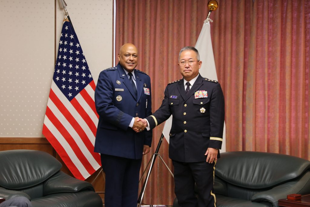 Gen. Cotton, STRATCOM commander meets Gen. Yoshida of Japan