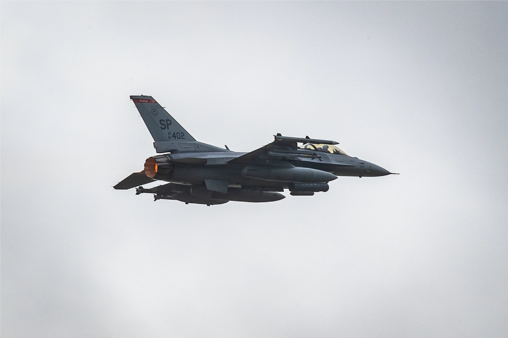 F-16 werden für einen Luftüberwachungseinsatz von Deutschland nach Island entsandt