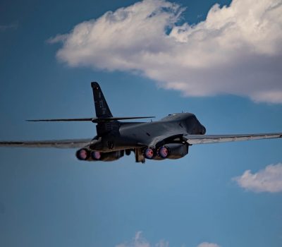 b-1b lancer