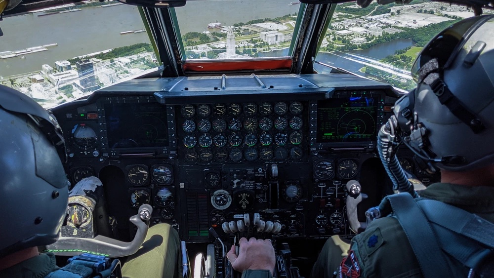 B-52 Pilots Test New Instruments To Make BUFF Flying Easier