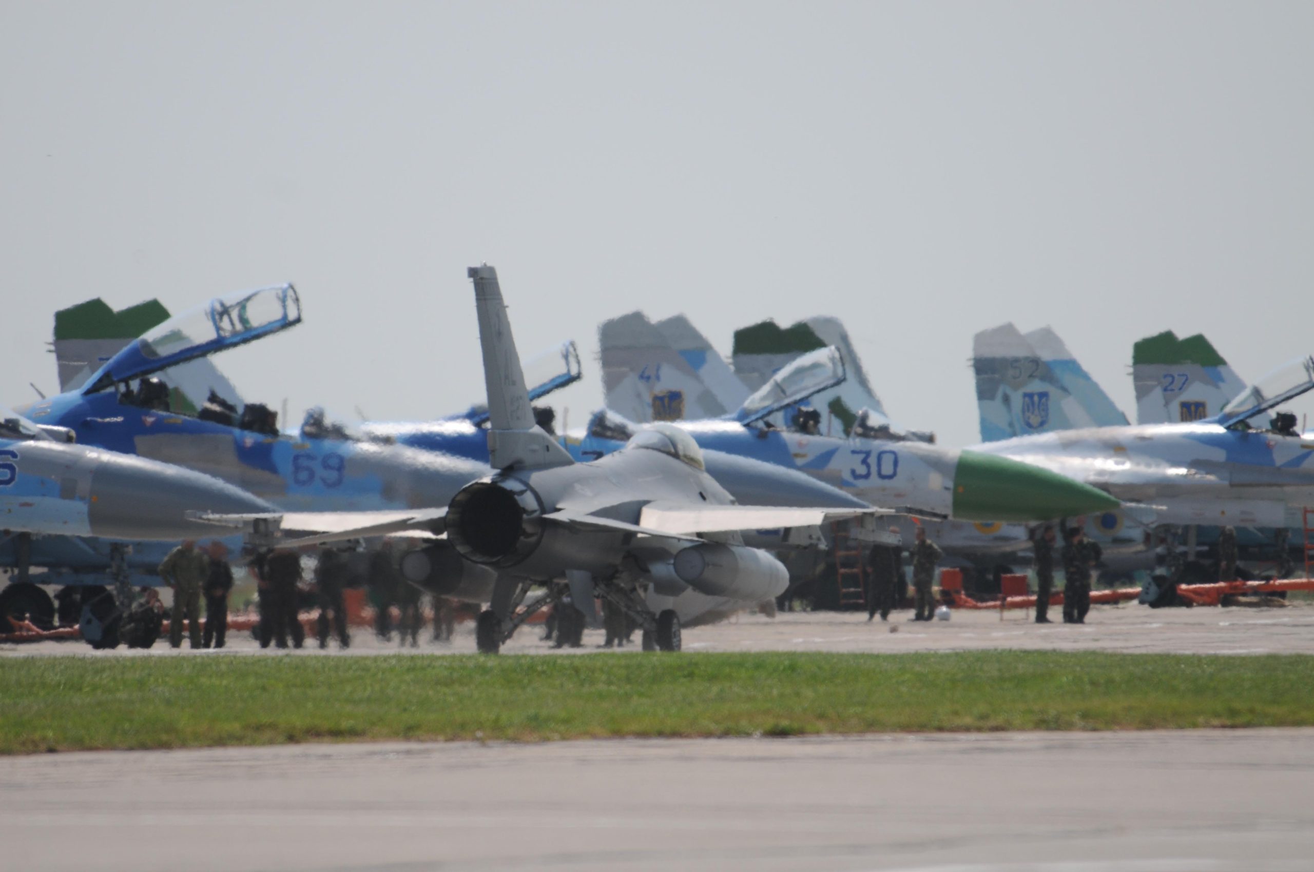 US Planning to Train 12 Ukrainian F-16 Pilots This Fiscal Year, as ANG Provides New Details