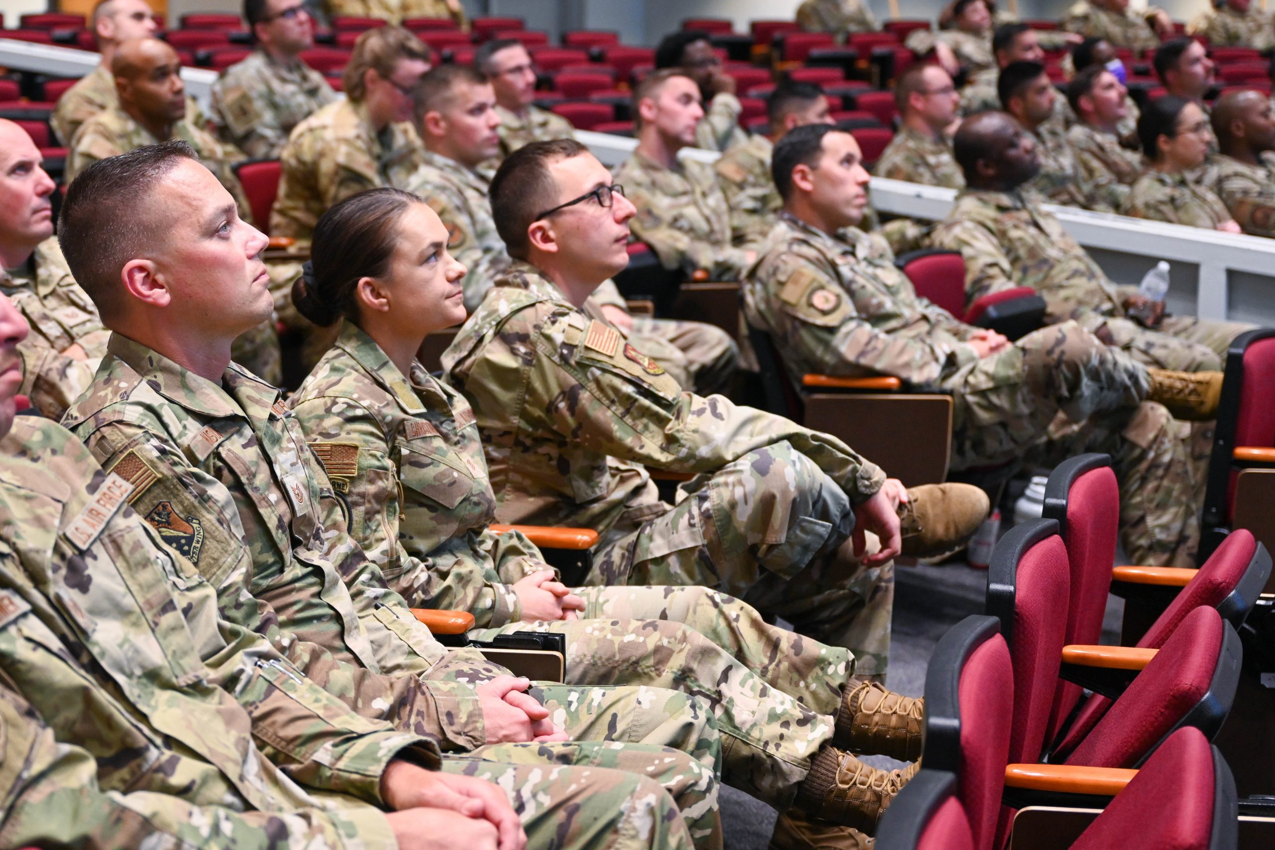 Air Force Sends Surveys to Thousands of Airmen, Guardians on Communications, Aircrew Life