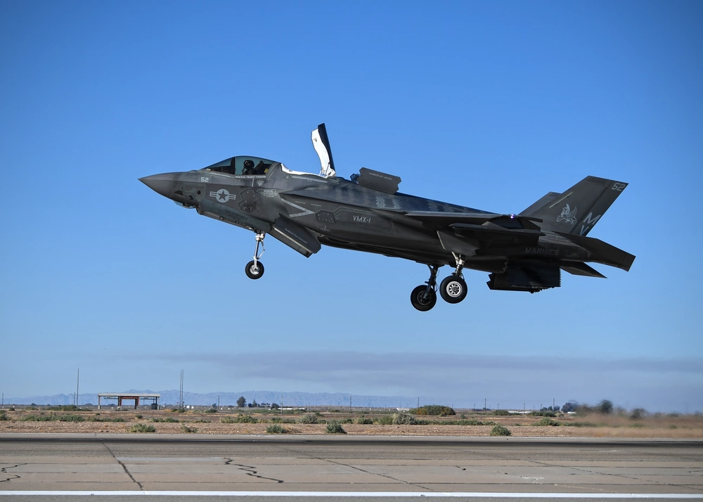www.airandspaceforces.com