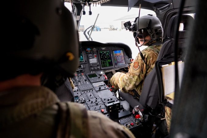 Help Pilot Gu Slife: Shorter Training Pipelines Help Shore Up Pilot Shortage