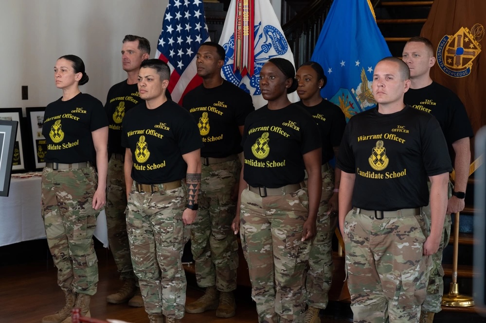First Airmen Graduate from Army Warrant Officer Instructor School