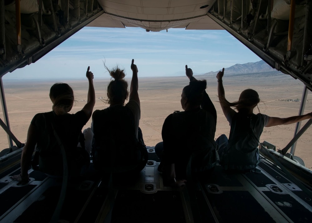 Experts: Troop Pay Report Is a Big Step Forward. Now They Want Policy Changes