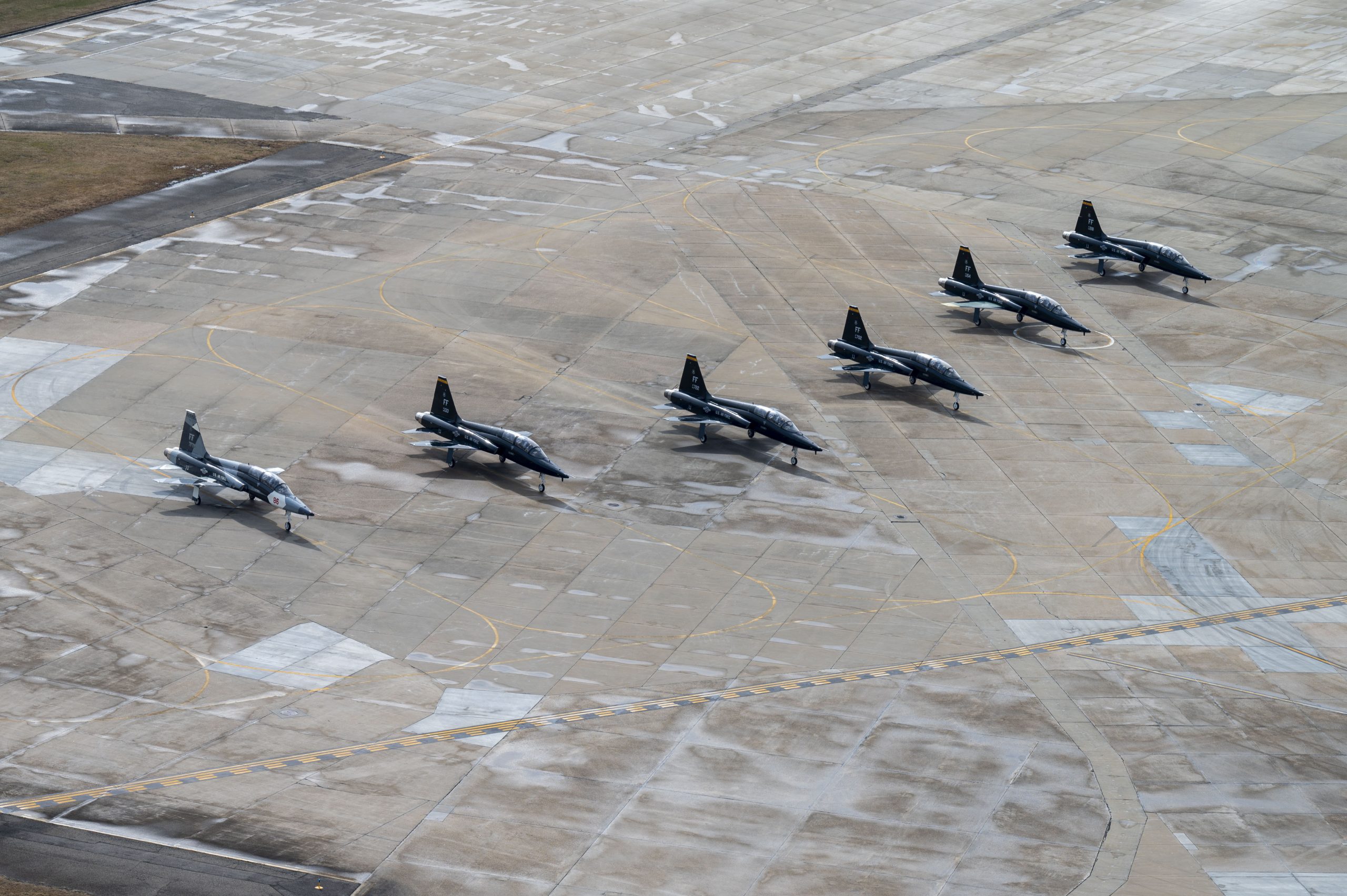 www.airandspaceforces.com
