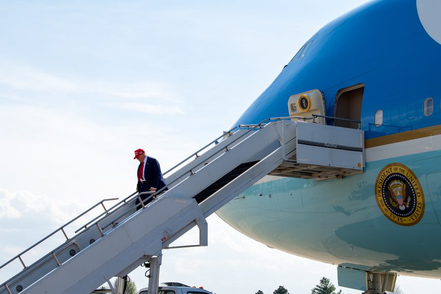 Pentagon Allows Trump to Use Qatari Jet as Air Force One