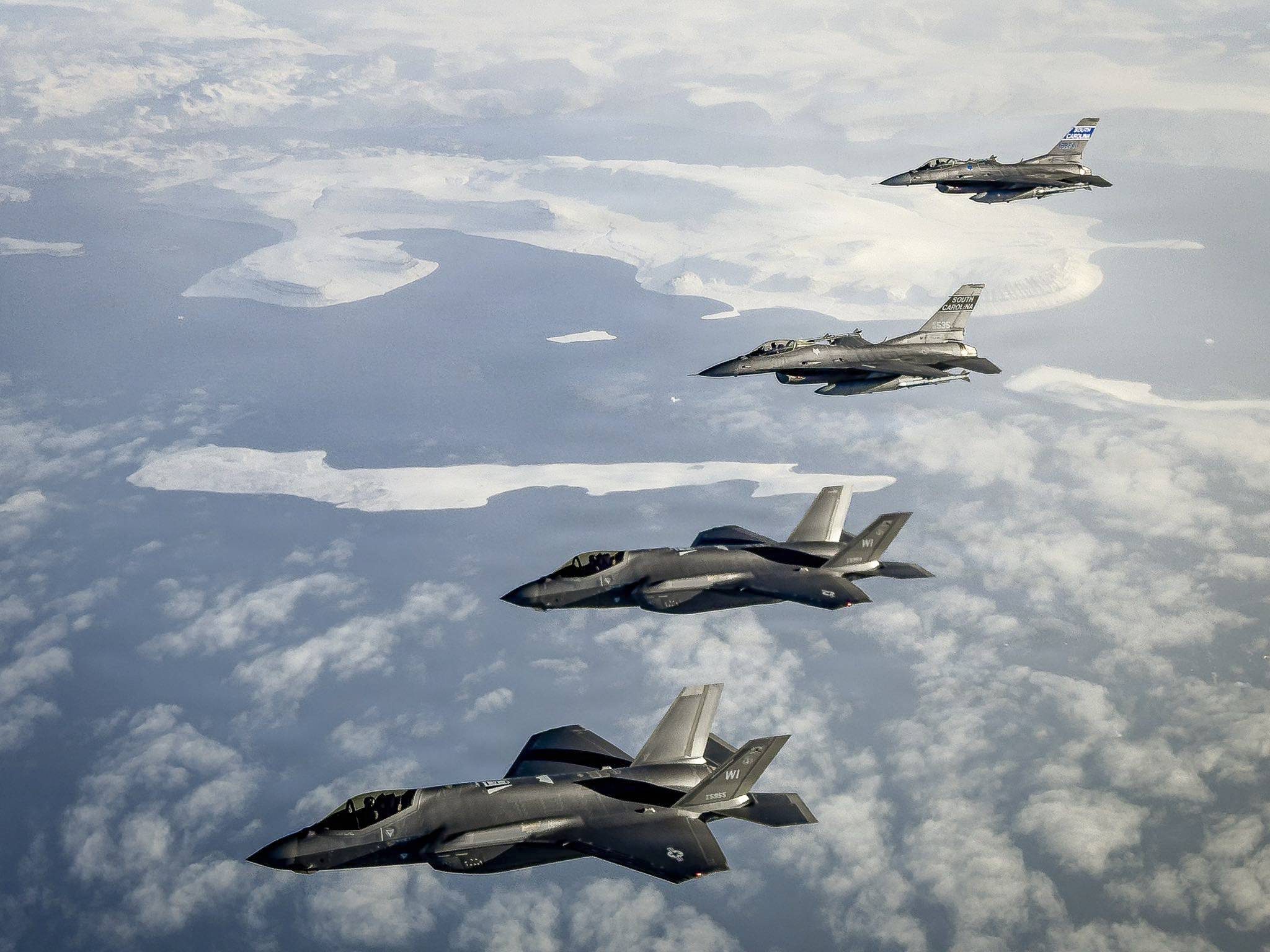 F-35s, F-16s Rapidly Deploy to Greenland for Exercise