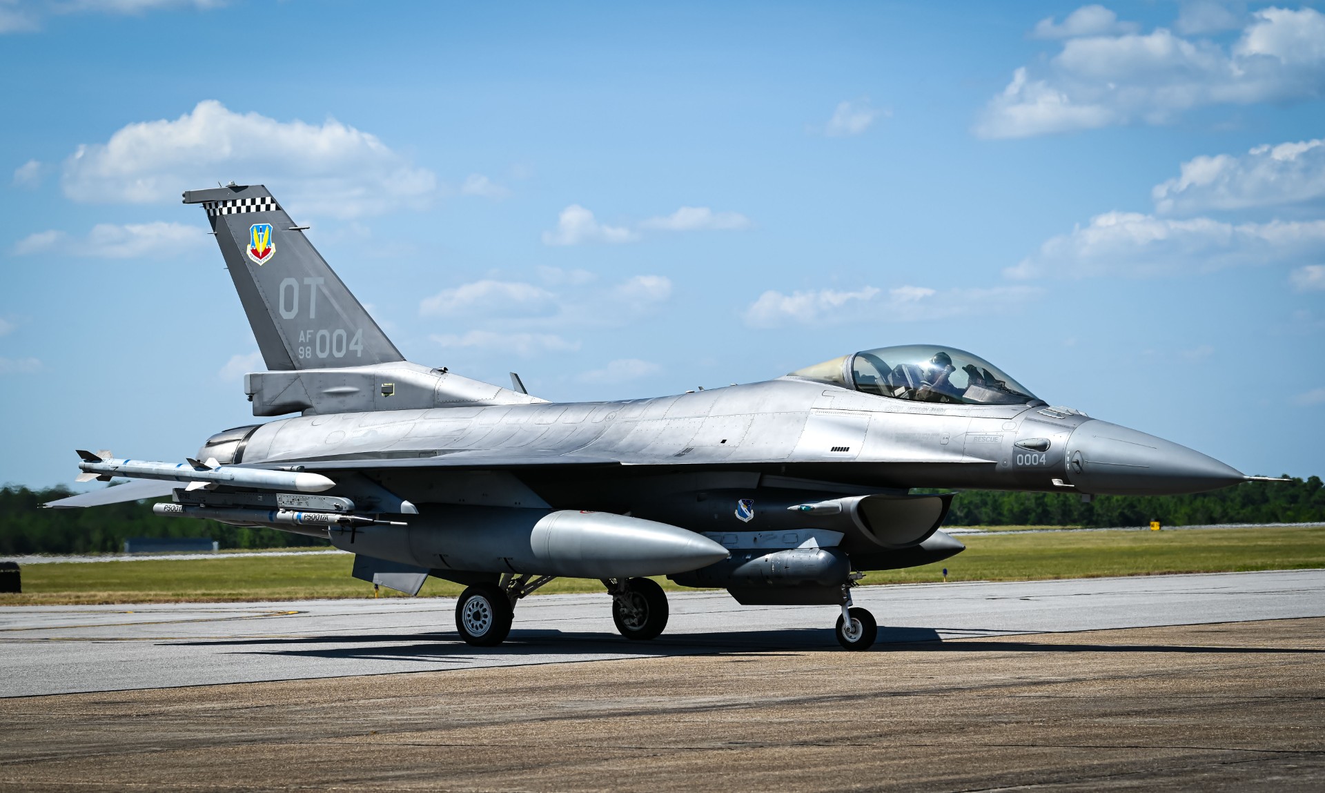 Northrop Ready to Start Production on New F-16 EW Suite; First Units Going to Middle East
