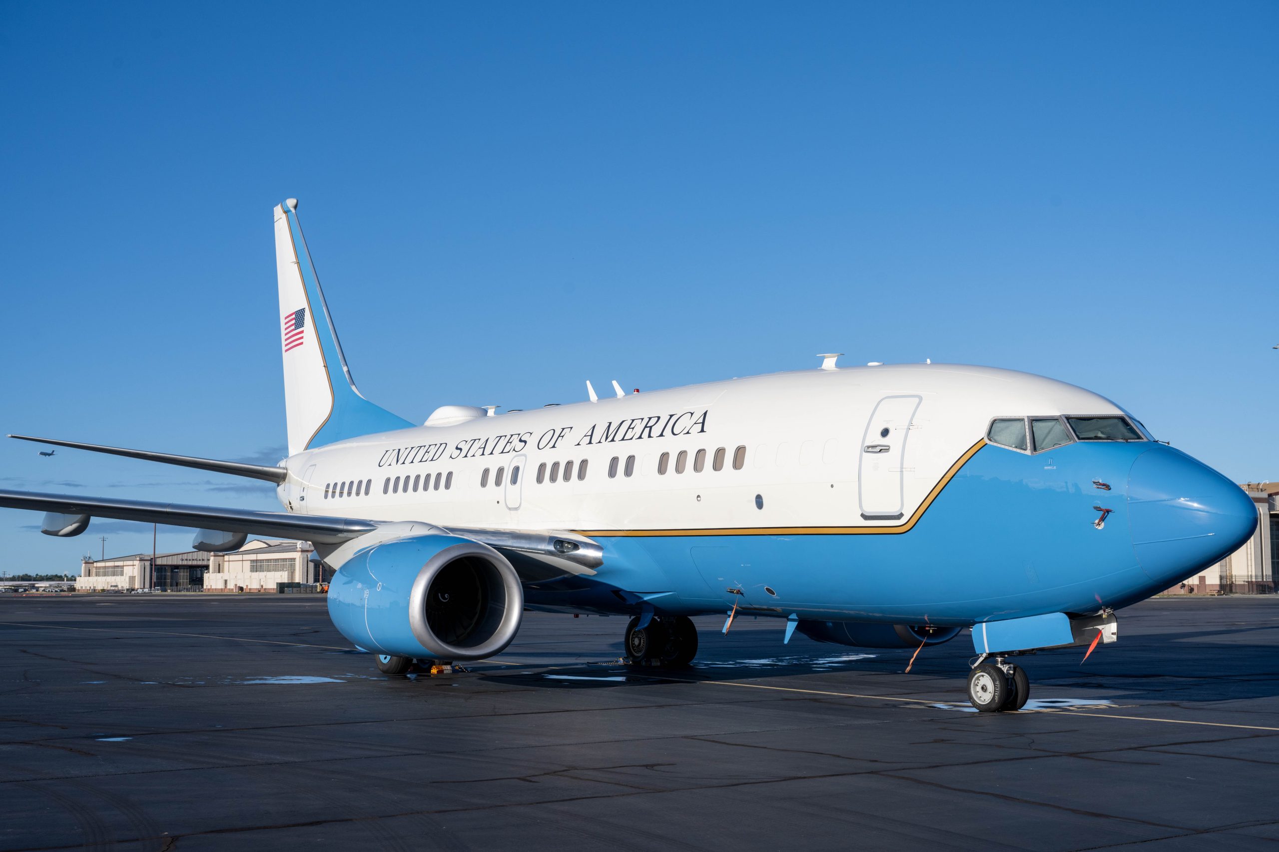 Air Force Looking for Used Airliner to Expand C-40 VIP Transport Fleet