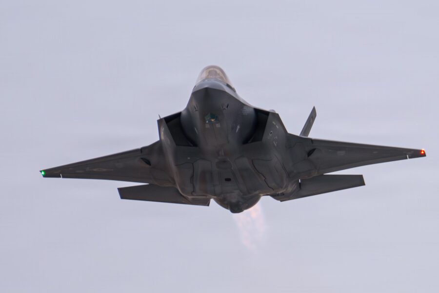 USAF Pilot Suffered Shrapnel Wounds after F-35 Hit Over Iran