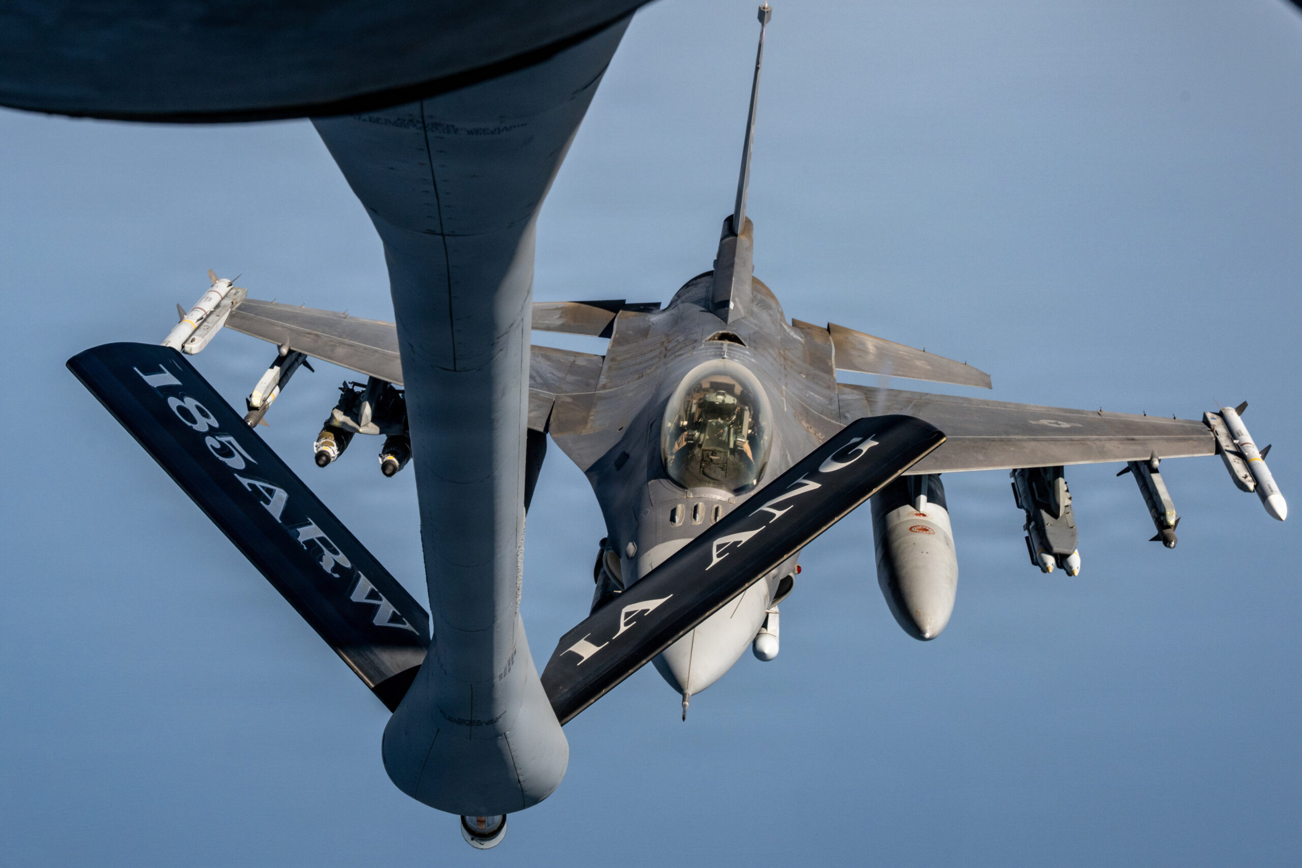 Fresh US Fighter Jets Rotate into Middle East as Trump Tries to Up Pressure on Iran