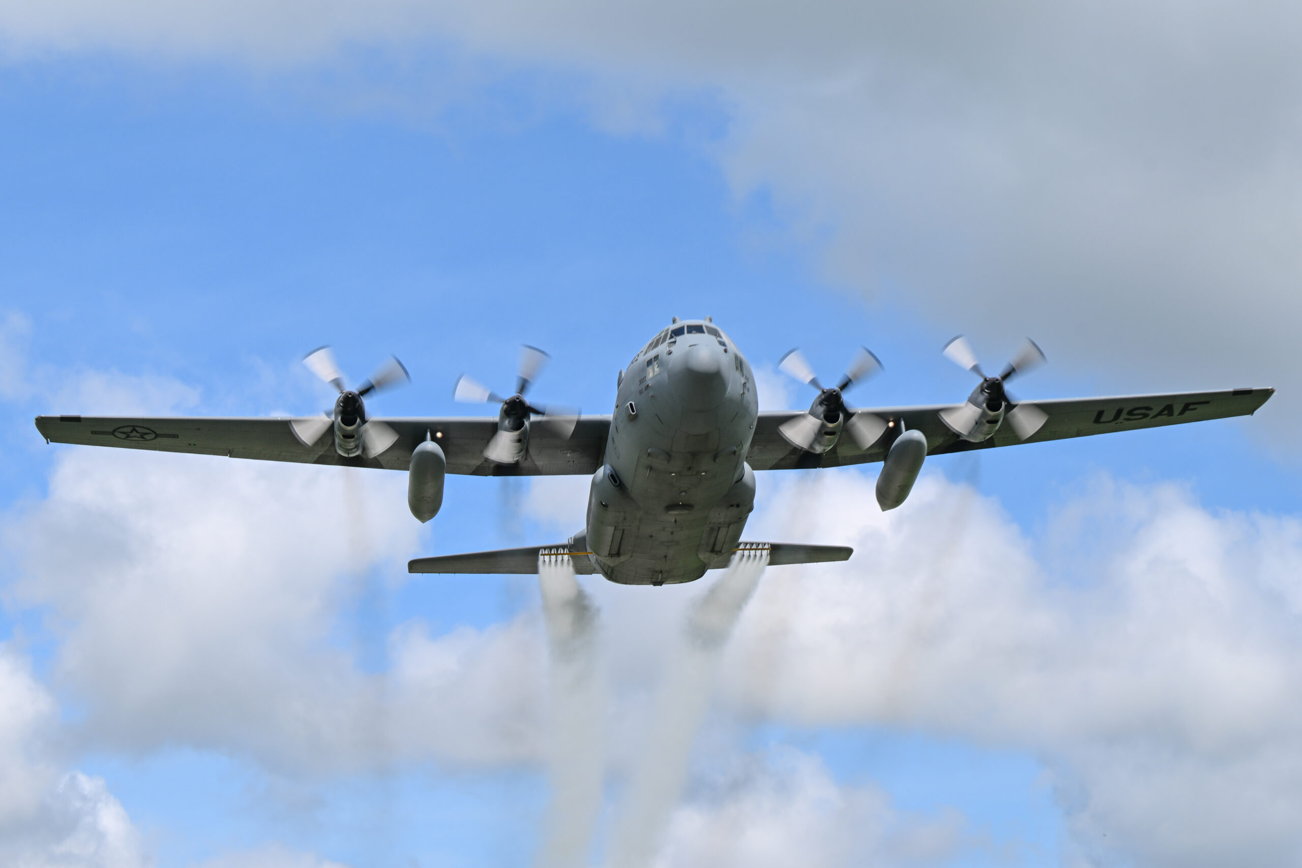 USAF's Only Aerial Spray Unit Squeezed by Demand, Aging Equipment, Slow Modernization